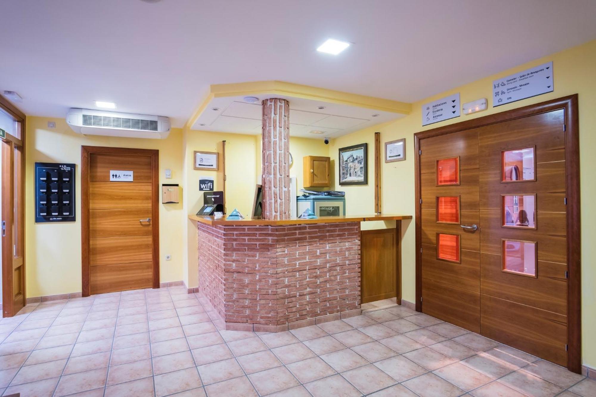 סיגואנזה Hotel Alda Nueva Castilla מראה חיצוני תמונה